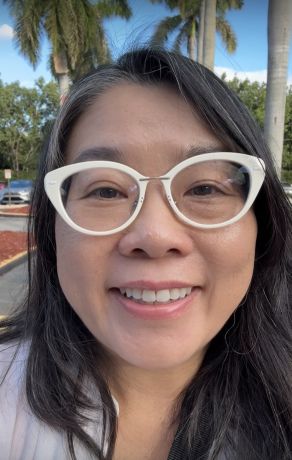 Headshot Rosa Chang